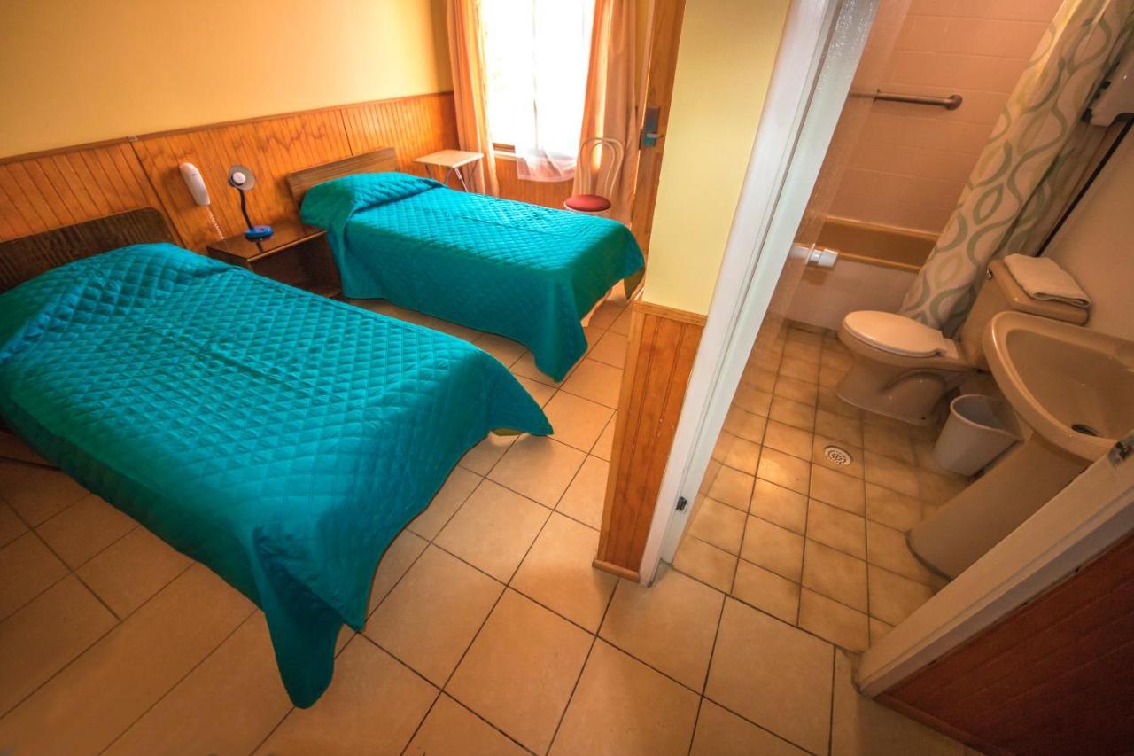 קלדרה Hotel Montecarlo מראה חיצוני תמונה